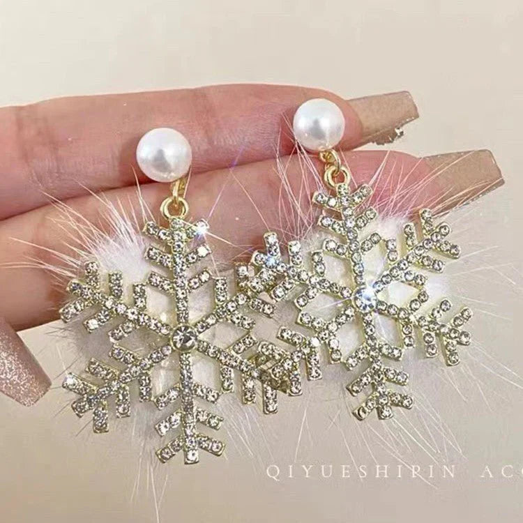 Snowflake Earrings Women's Full Diamond Pearl Plush Earrings